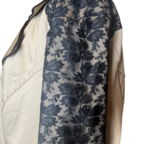 Eden Court Lace Light Khaki Jacket _Large - Picture 13 of 14